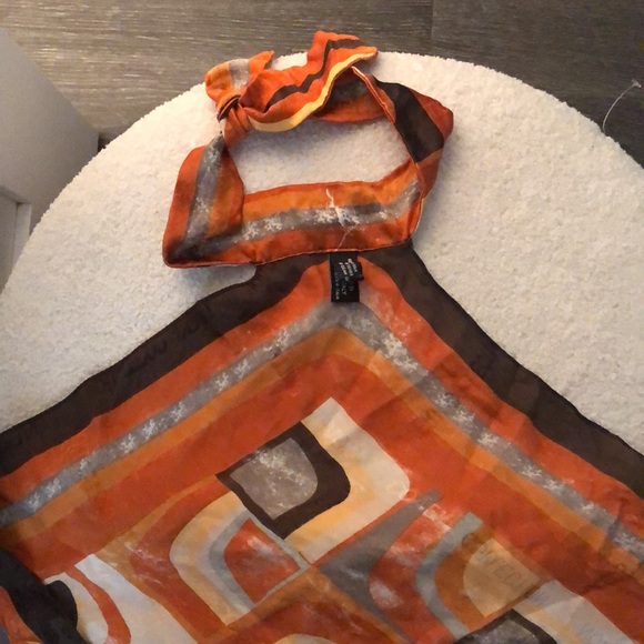 Coveri collection 100%silk scarf top - Picture 4 of 7